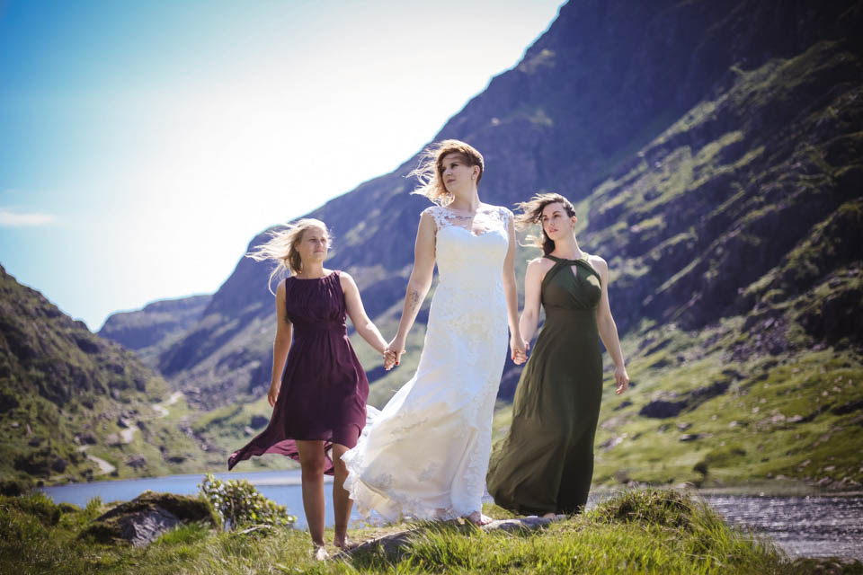 Wunderschöne epische Hochzeit in Irland